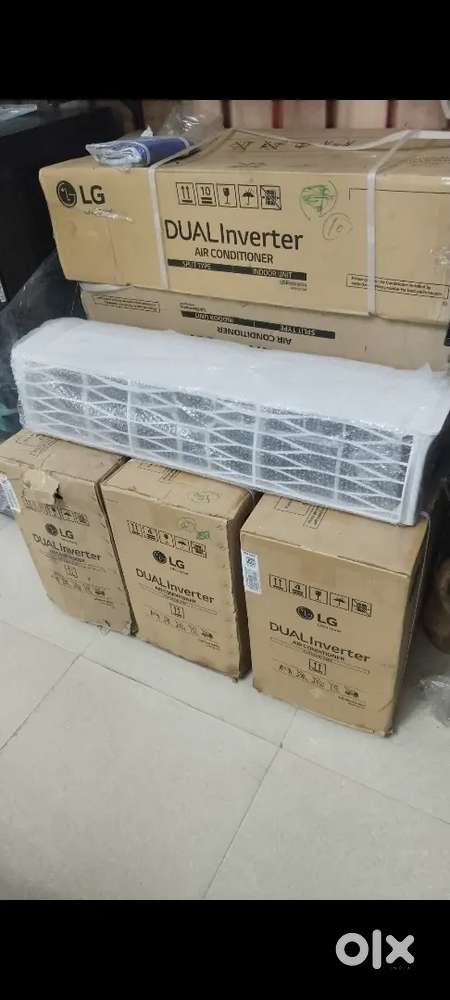 lloyd 1.5 TON AC SPILT 3STRA INVERTER MODAL WITH WARRANTY