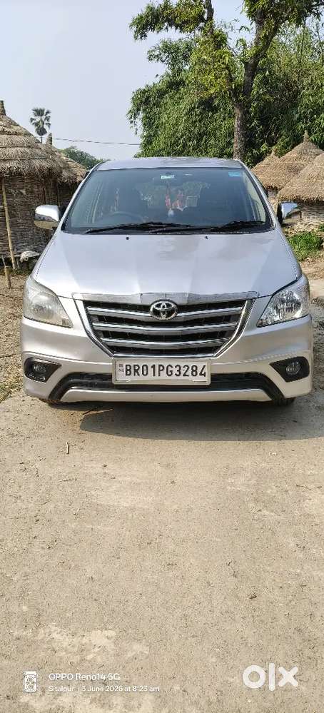 Toyota Innova G 2016 Diesel 87000 Km Driven