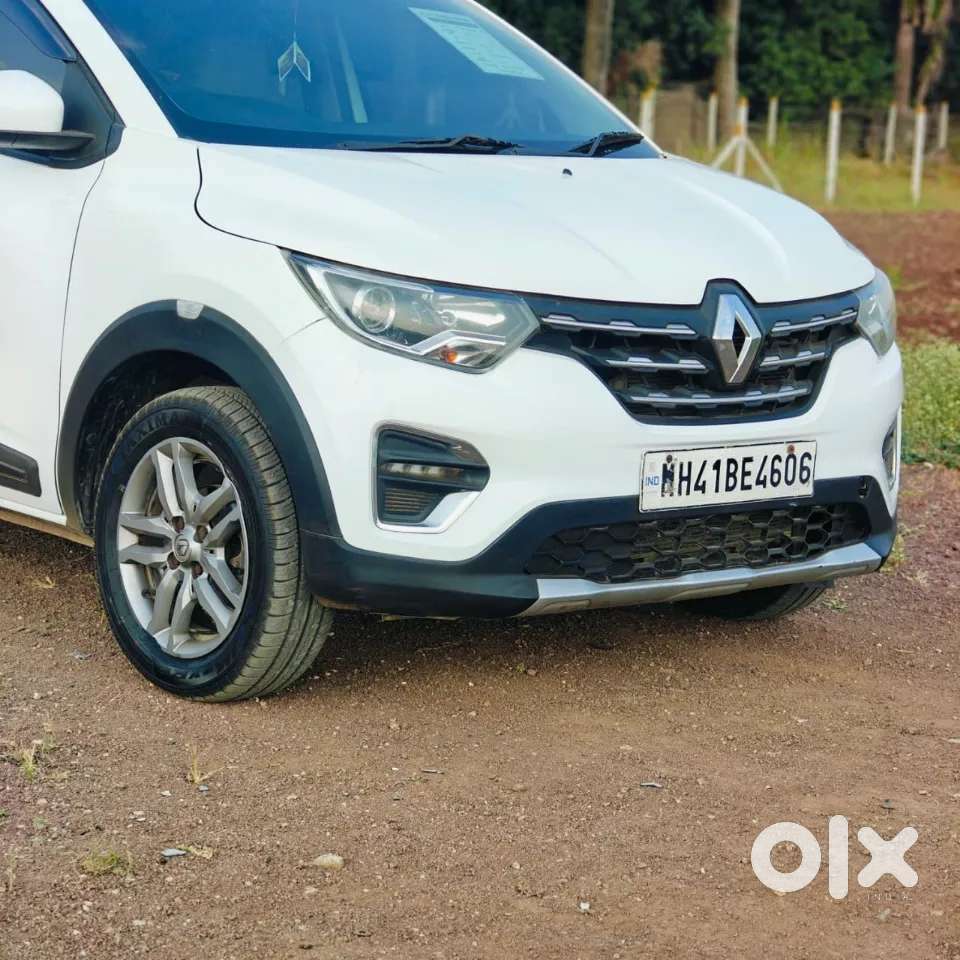 Renault Triber Rxz, 2021, Petrol
