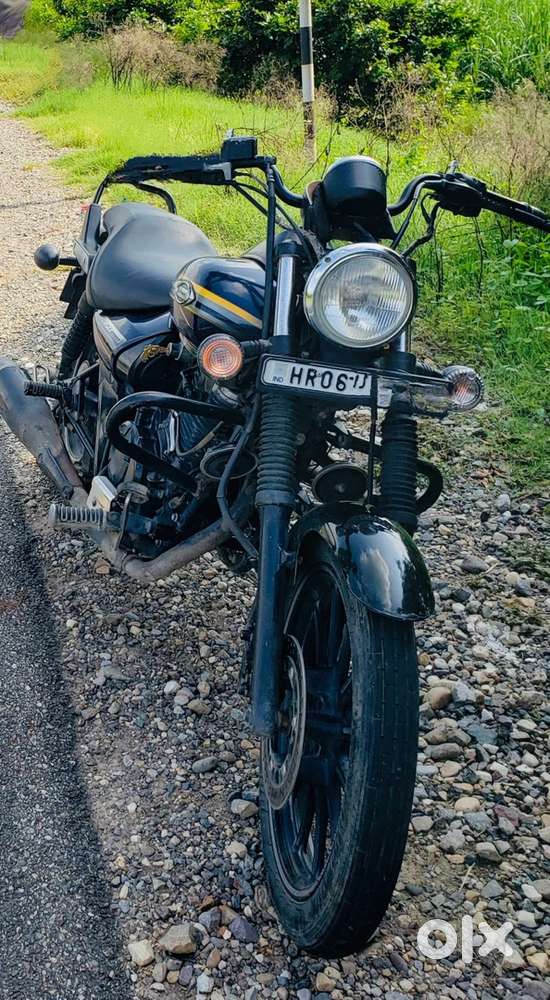 Bajaj Avenger Street Avenger Bike 150 Petrol Tank Bike Price