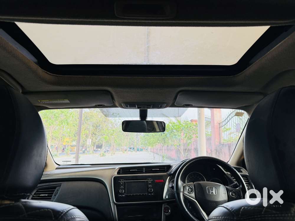 Honda City V Mt Sunroof, 2016, Diesel