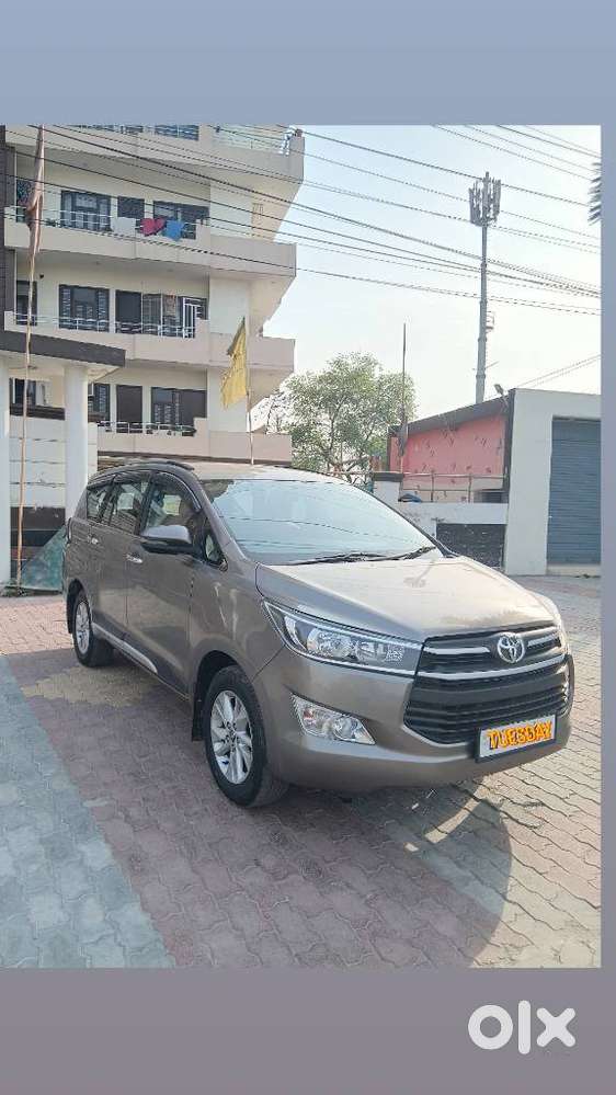 Toyota Innova Crysta 2.4 Gx Limited Edition 7 Str, 2018, Diesel