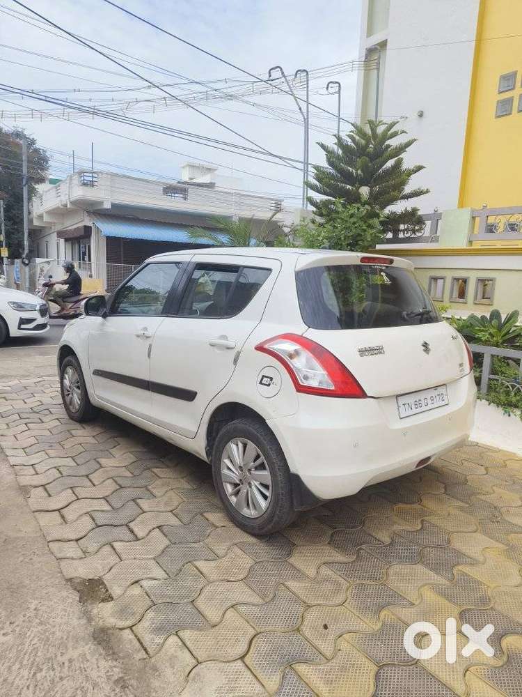 Maruti Suzuki Swift Zdi Plus, 2015, Diesel