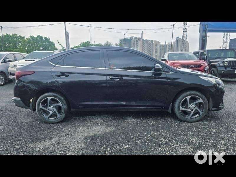 Hyundai Verna 1.5 S Petrol Mt, 2023, Petrol