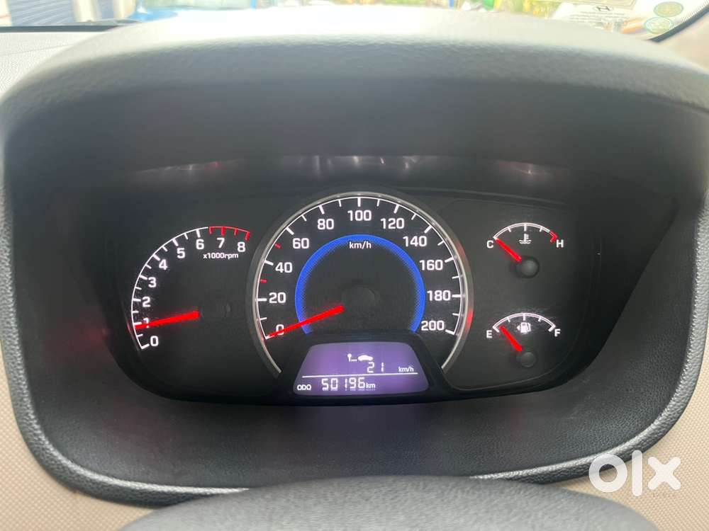 Hyundai Grand I10 Sportz 2016 Petrol