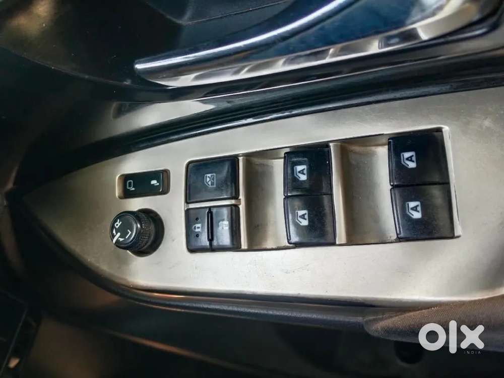 Toyota Innova Crysta 2.4 V 7 Str, 2019, Diesel