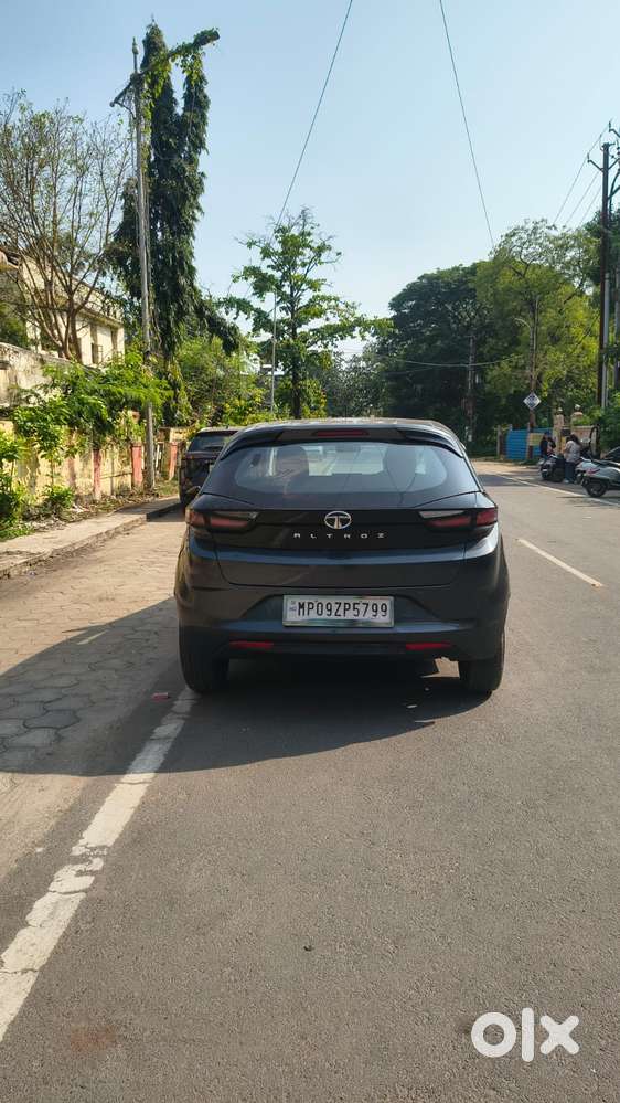 Tata Altroz Xz, 2023, Petrol