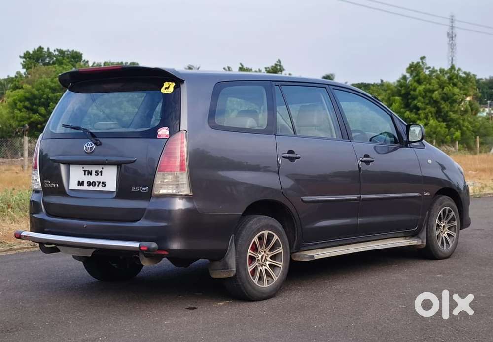 Toyota Innova 2.5 G (diesel) 7 Seater, 2011, Diesel