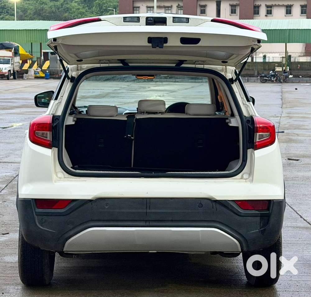 Mahindra Xuv300 W8 Option, 2024, Petrol