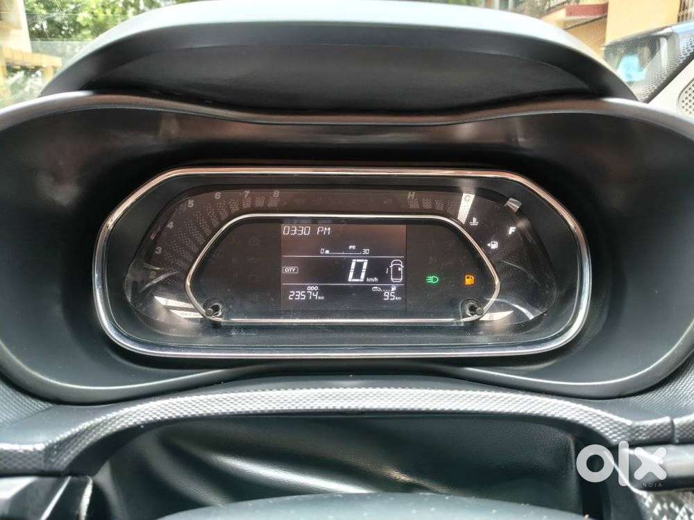 Tata Nexon Smart Plus S 1.2 Revotron Petrol 5 Mt, 2024, Petrol