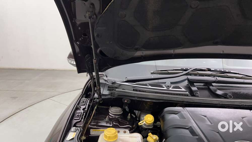 Mahindra Xuv500 2.2 W10, 2016, Diesel