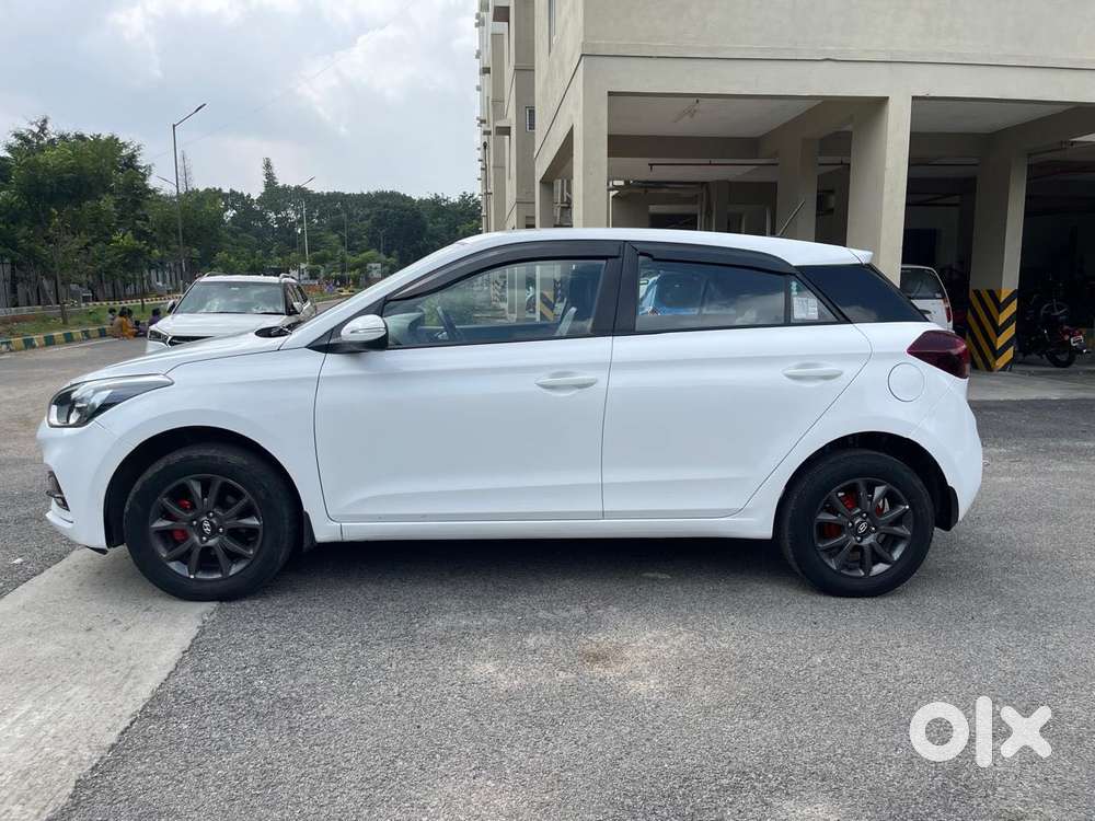 Hyundai I20 1.2 Sportz (o), 2019, Petrol