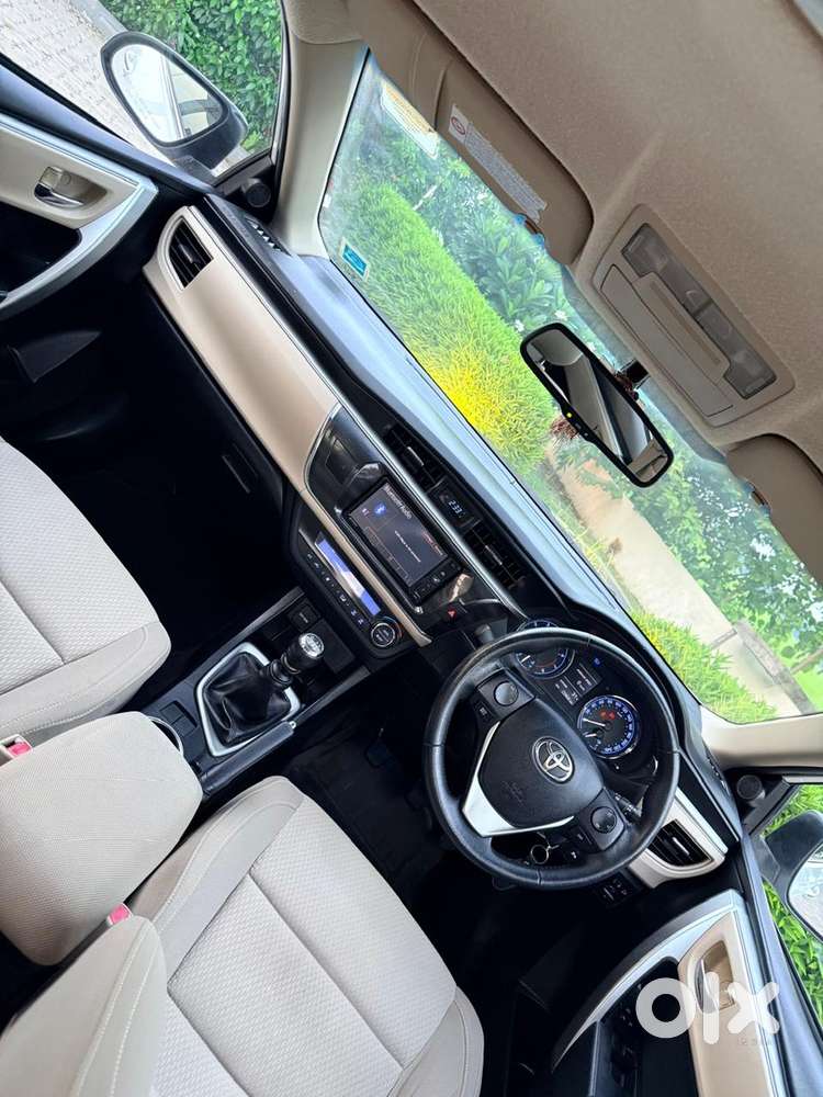 Just 22000 Km Driven 2014 Toyota Corolla Altis 2