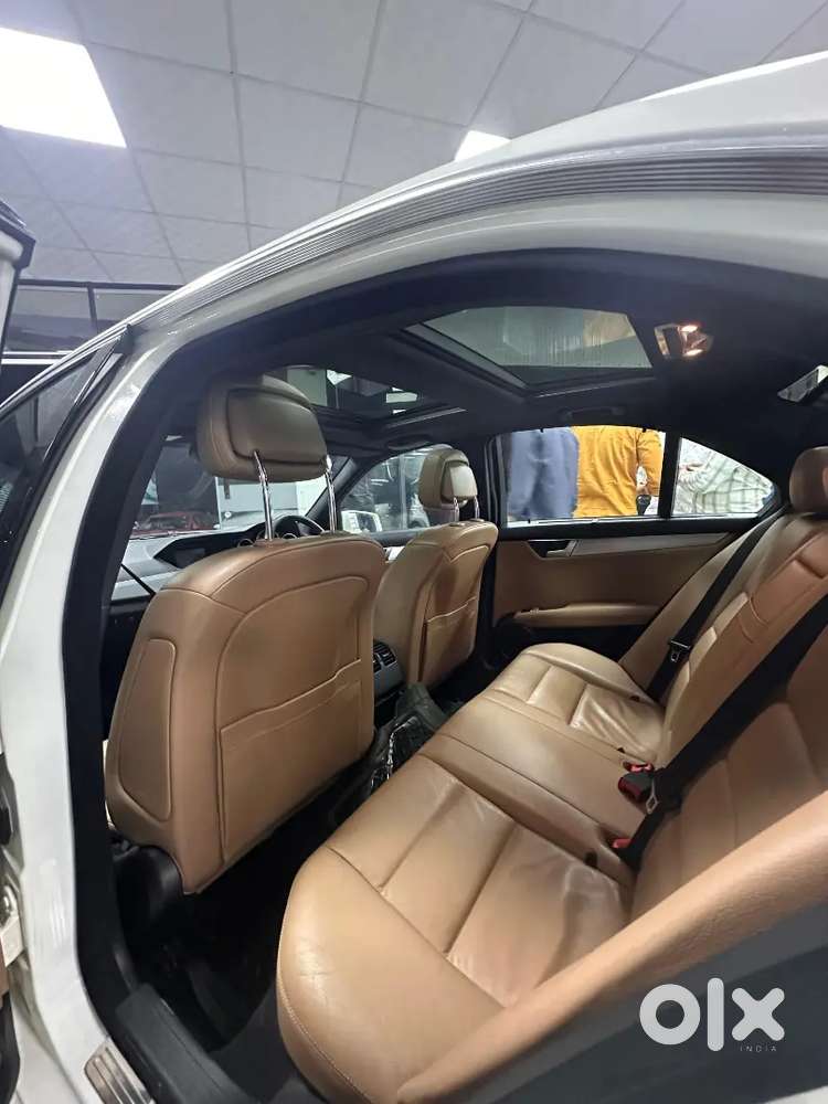 Mercedes-benz C-class 1.5 C 200, 2012