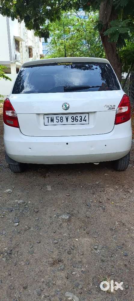 Skoda Fabia 2010 Petrol 90000 Km Driven