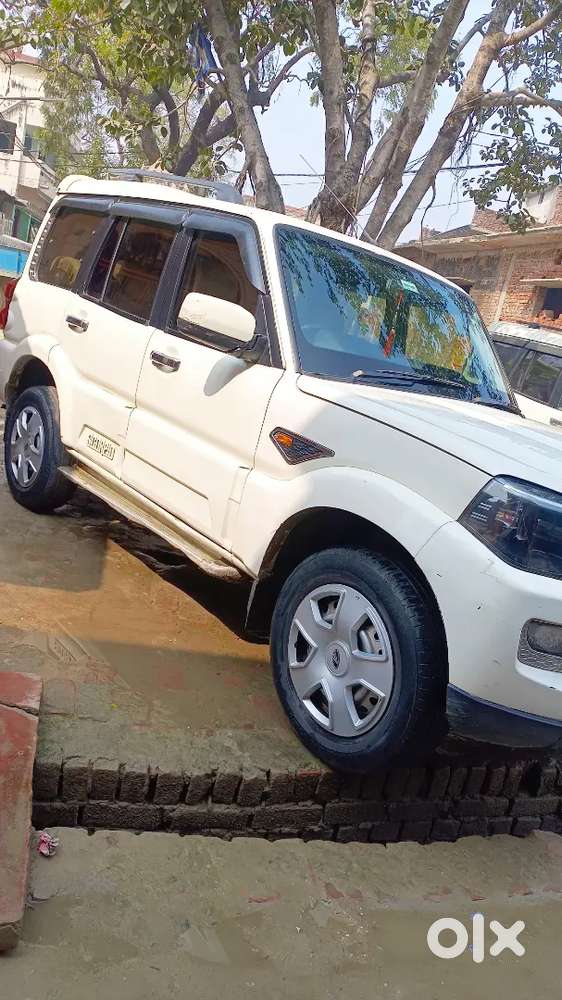 Mahindra Scorpio Classic 2015