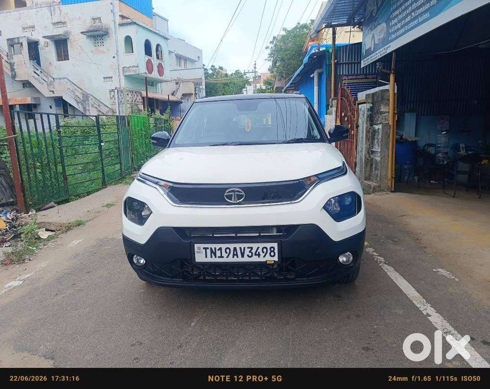 Tata Punch Creative Dual Tone Mt Sunroof, 2023, Petrol