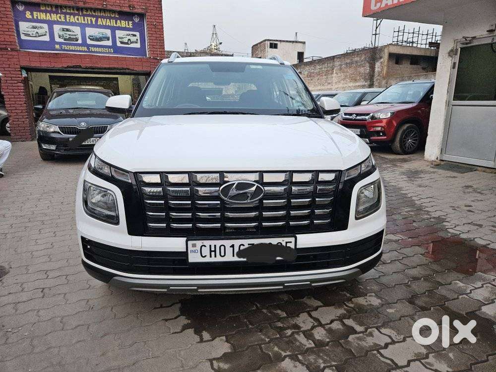 Hyundai Venue S Plus Mt 1.2 Kappa, 2025, Petrol