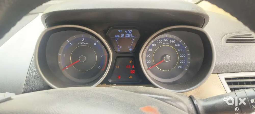 Hyundai Elantra 2012 Diesel Well Maintained