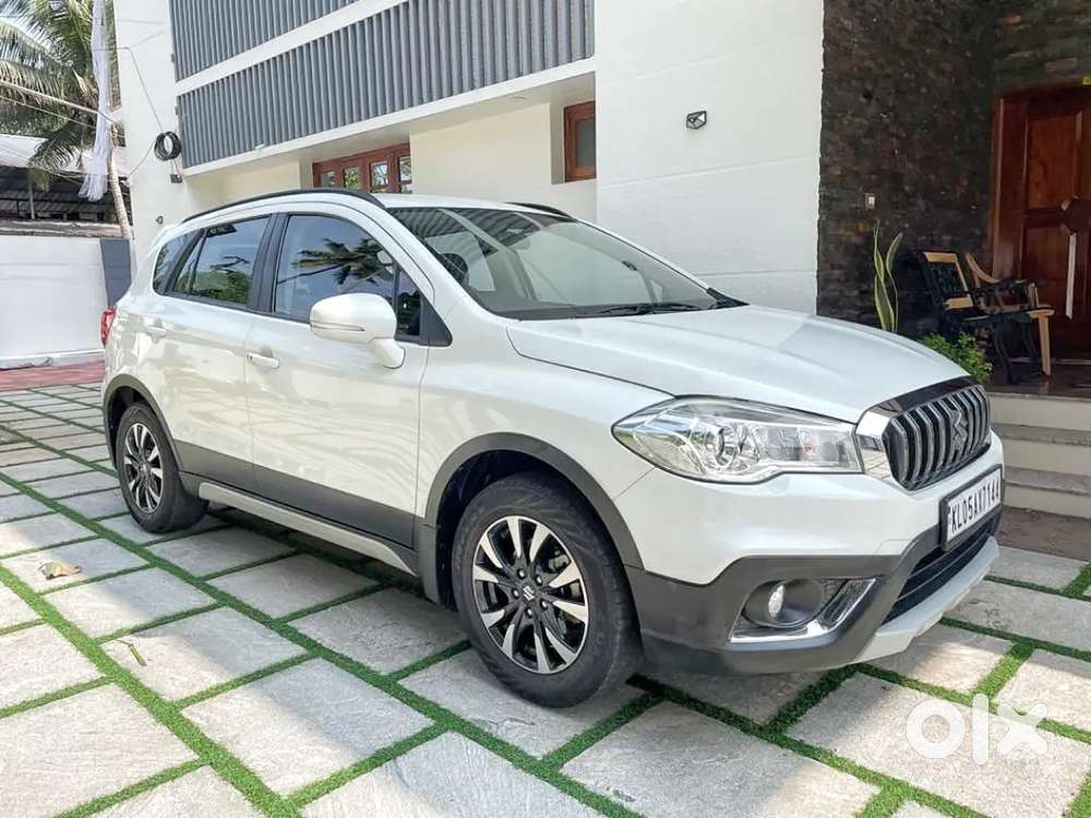 2021 Automatic S Cross Zeta