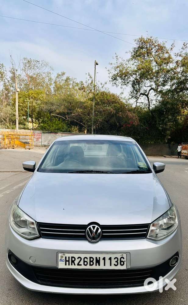 Volkswagen Vento 2010-2013 Petrol Highline, 2011, Petrol