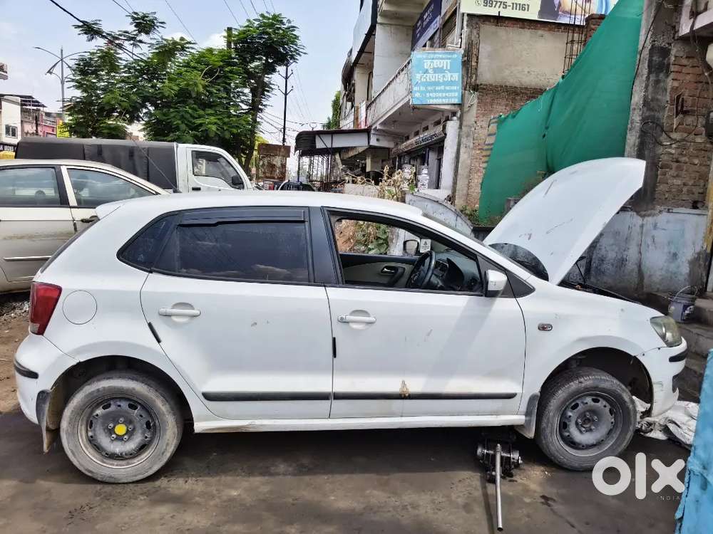 Volkswagen Polo 2012 Petrol 95000 Km Driven
