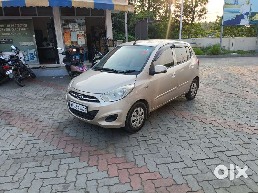 Hyundai I10 Sportz At, 2010, Petrol