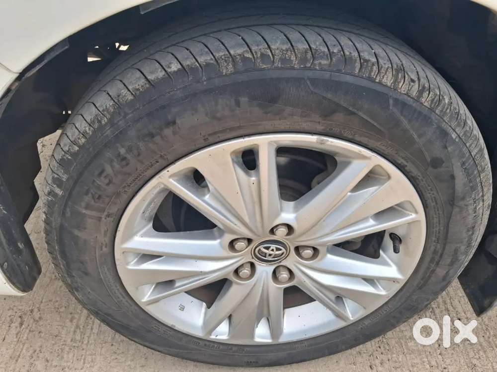 Toyota Innova Crysta 2016 Diesel Automatic
