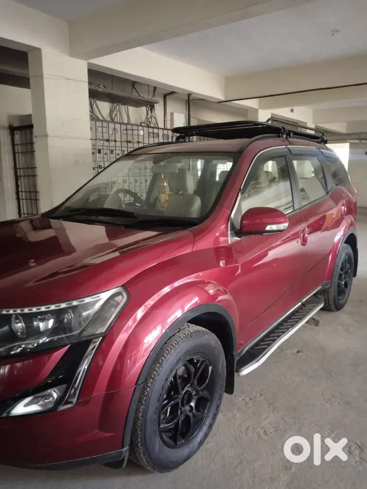 Mahindra Xuv500 W7 2018i