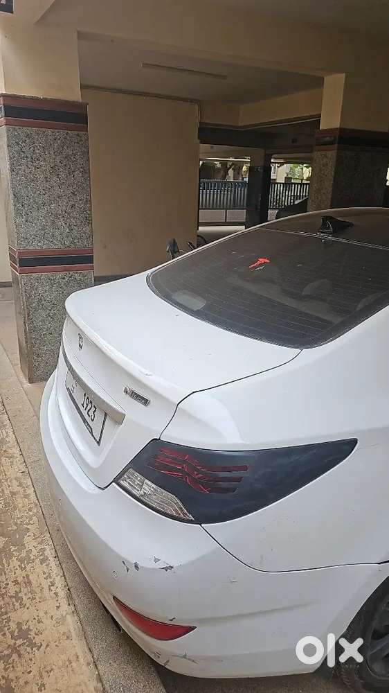 Hyundai Verna 1.6 Sx 2012