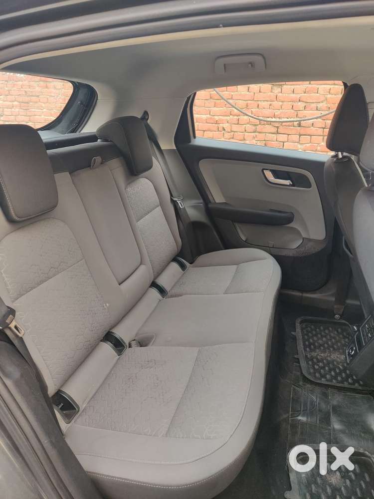 Tata Altroz Xz, 2020, Petrol