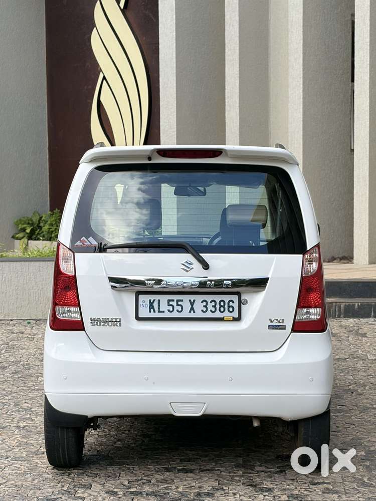 Maruti Suzuki Wagon R Vxi Amt Opt, 2017, Petrol