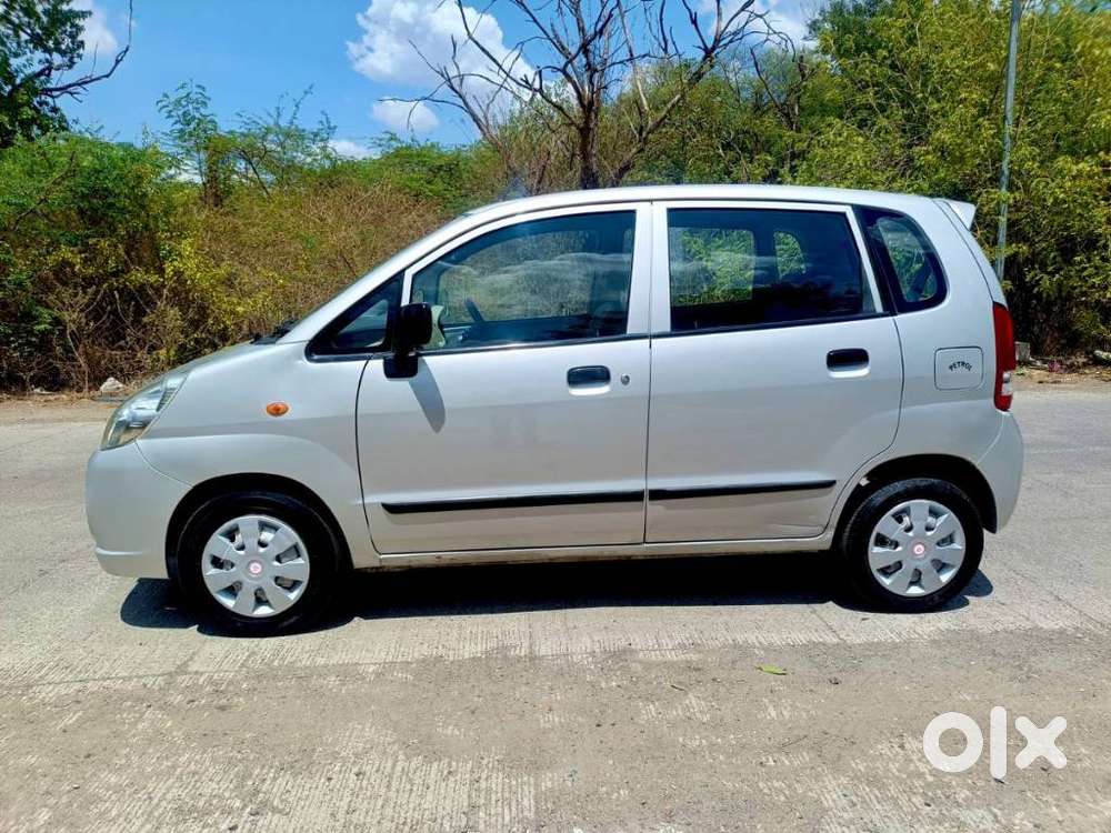 Maruti Suzuki Zen Estilo Lxi Bs Iv, 2013, Petrol