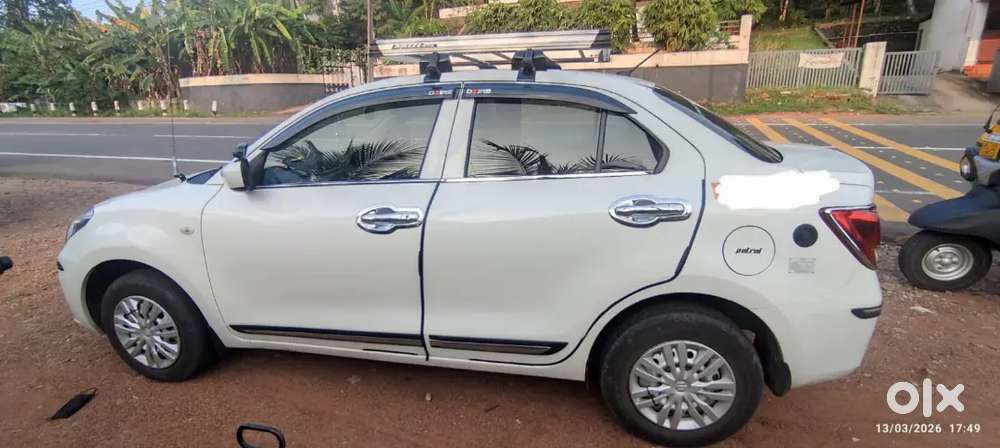 Maruti Suzuki Dzire 2023 Cng & Hybrids 30000 Km Driven Taxi