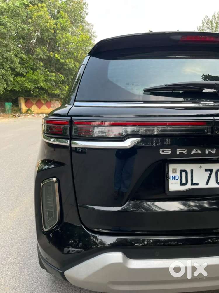 Maruti Suzuki Grand Vitara 1.5 Alpha Smart Hybrid At, 2024, Petrol