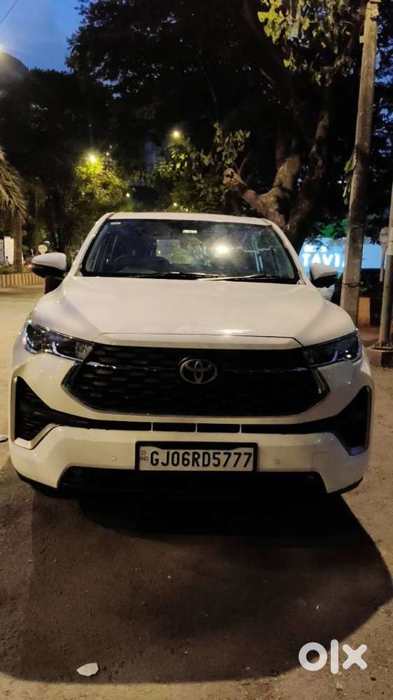 Toyota Innova Hycross 2.0 Zx (o) Hybrid 7 Str, 2025, Electric