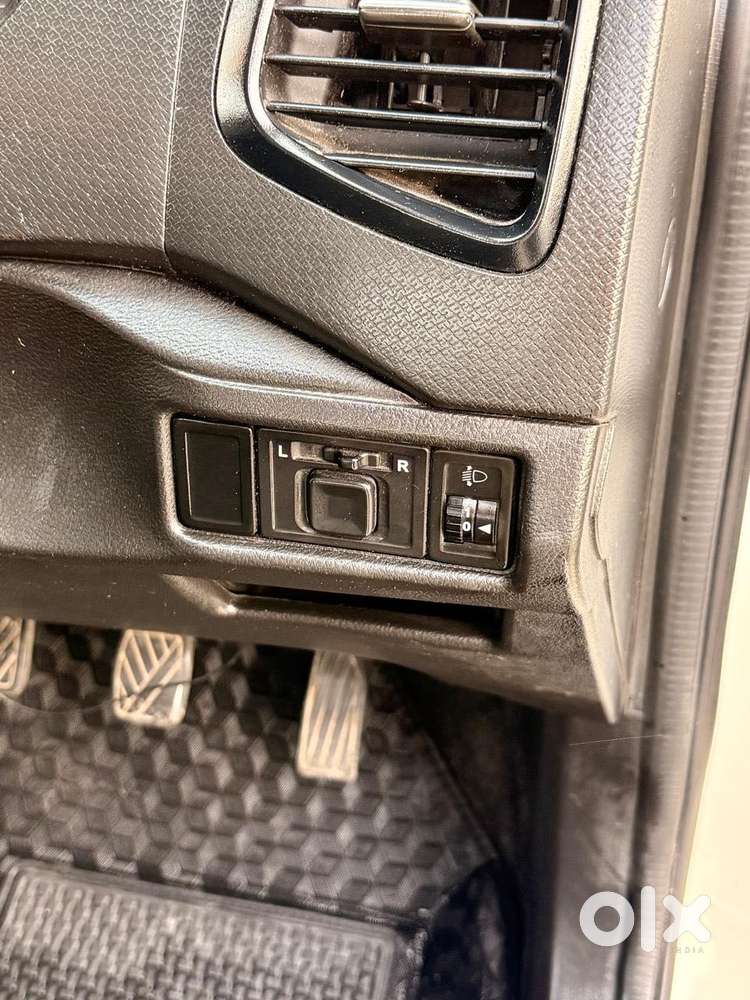 Maruti Suzuki Vitara Brezza 1.5 Lxi, 2020, Petrol