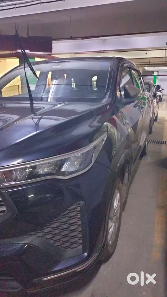 Toyota Innova Hycross 2024 Petrol