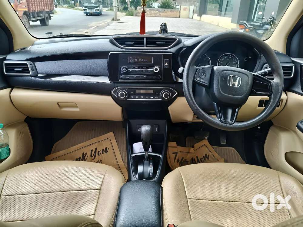 22/24 Milage  1st Owner Amaze 2019 Diesel Automatic