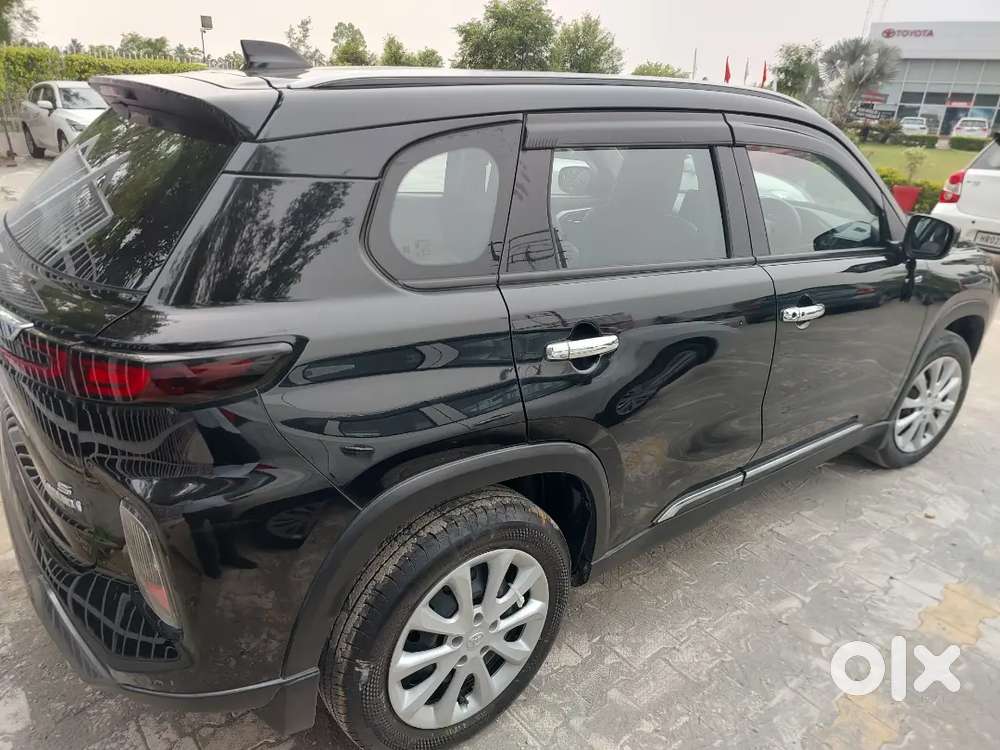 Toyota Urban Cruiser Hyryder 2024 Petrol Well Maintained