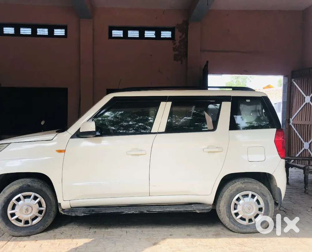Mahindra Tuv 300 2016