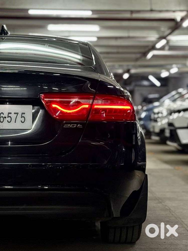 Jaguar Xe Pure, 2016, Petrol