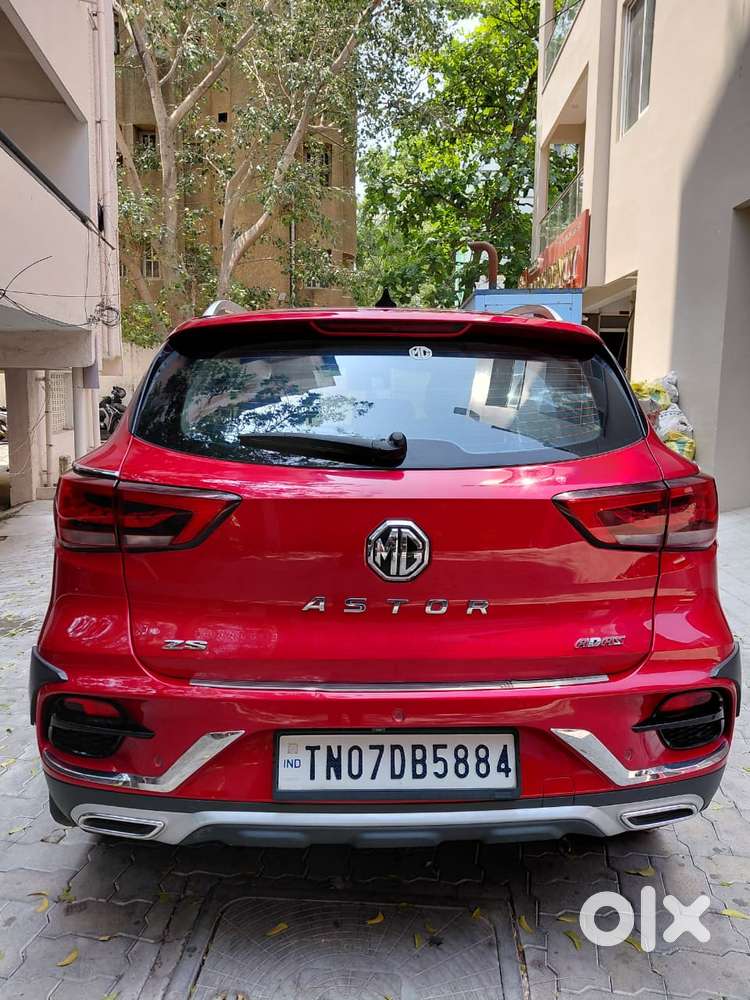 Mg Astor 1.5 Savvy Cvt S Red, 2022, Petrol