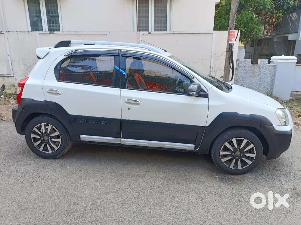 Toyota Etios Cross 2014 Diesel 123000 Km Driven