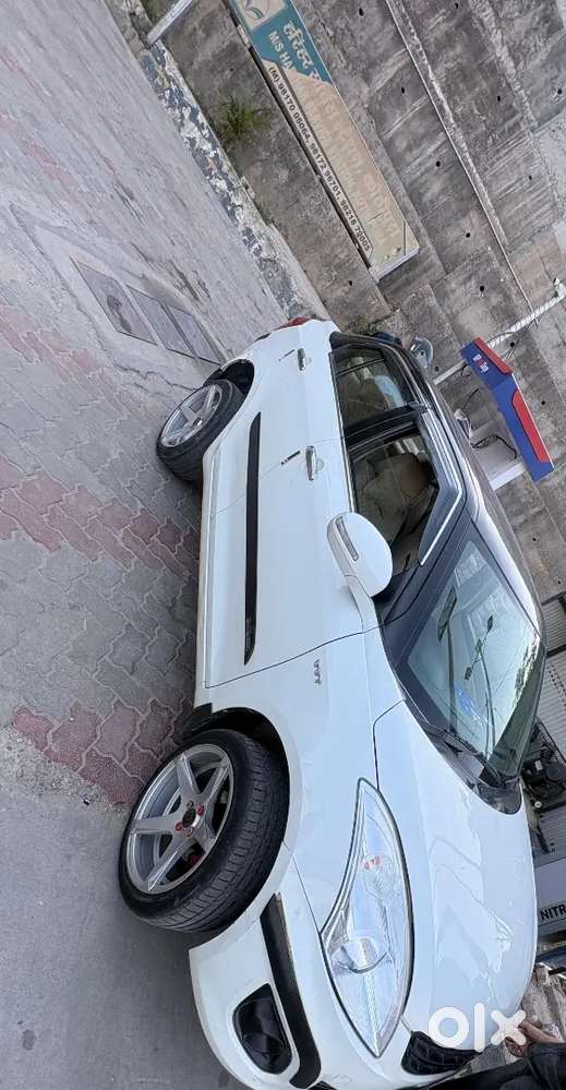 Maruti Suzuki Dzire 2013 Manual Petrol 78000 Km