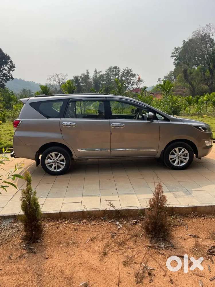 2019 Innova Crysta V Brand New Condition