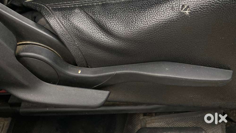 Maruti Suzuki Swift 2018 Vxi, 2019, Petrol