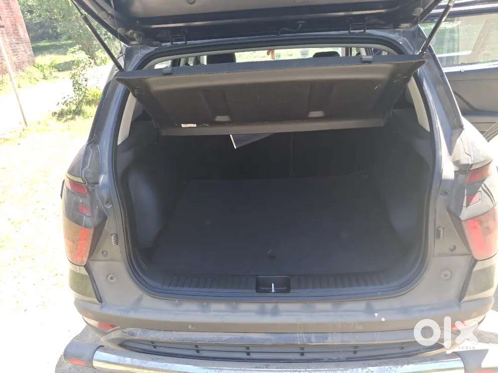 Hyundau Creta 2023 Petrol Well Maintained