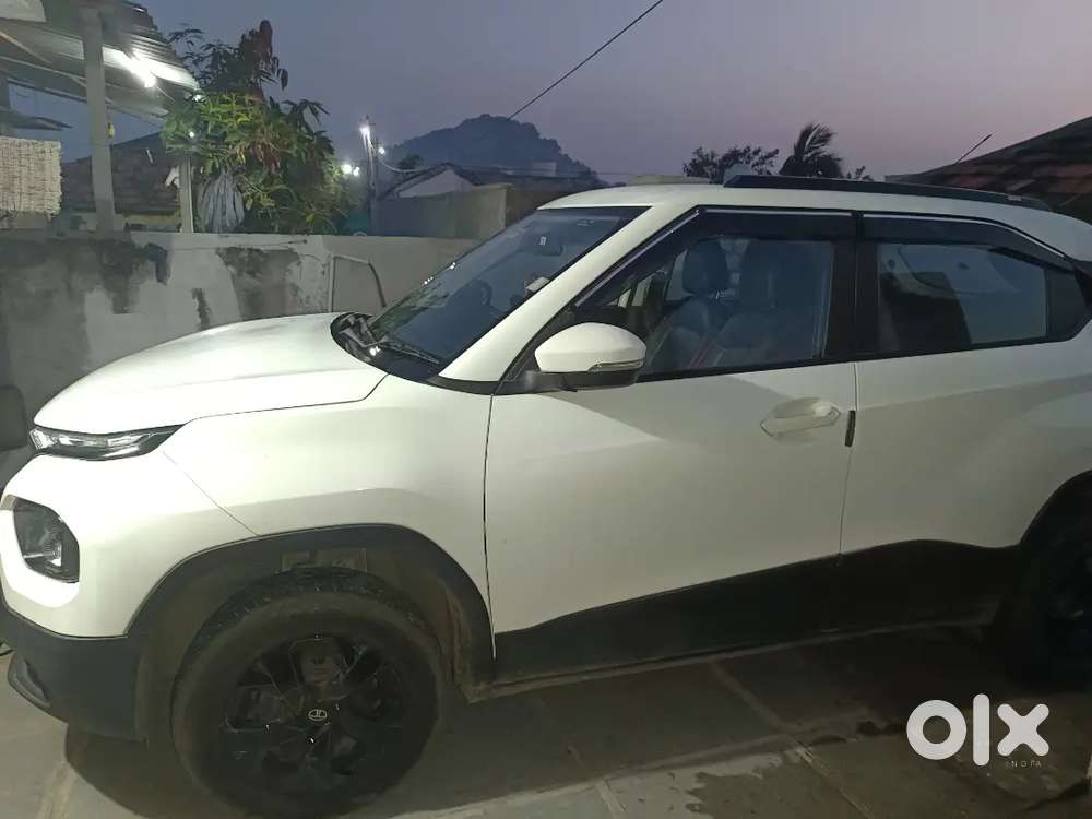 Tata Punch Adventure Plus 2025 (as Good As New) 675000 Rs