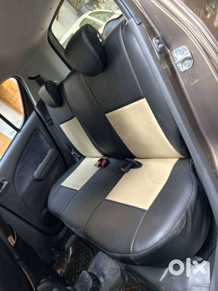 Maruti Suzuki Ritz Vxi, 2010, Petrol